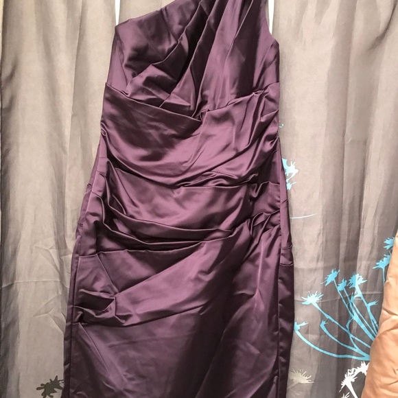 Dark Purple evening dress - Picture 2 of 4